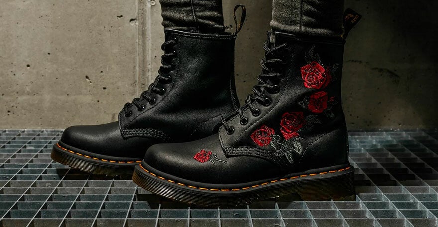 Dr Martens avalynė moterims spalva juoda