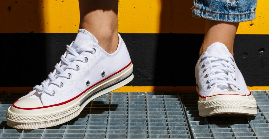 Balti Converse žemo profilio inkariukai