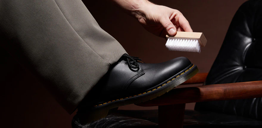 Kaip valyti odinius batus?