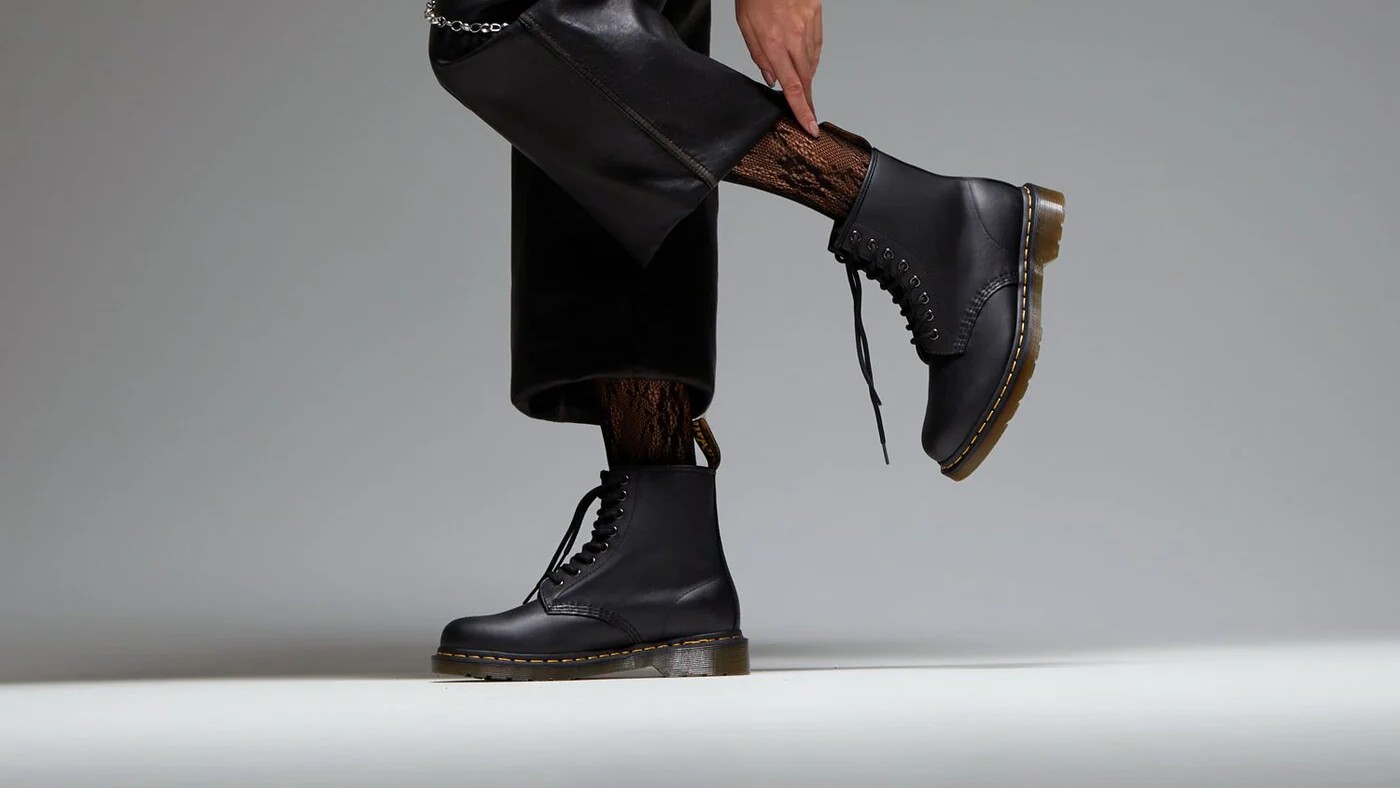 Kaip valyti Dr. Martens batus